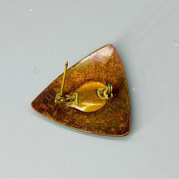 Vintage Enamel Copper Triangle Pin One of a Kind Green Lime & Kelly - Picture 7 of 9